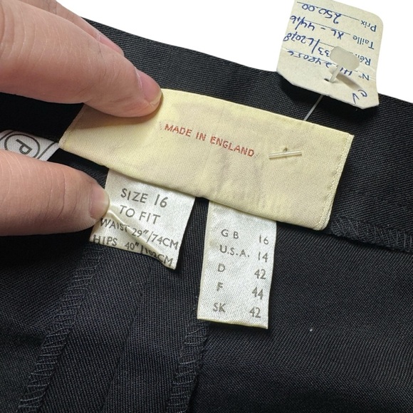 Vtg 60’s Mary Quant designs for London Pride button down skirt fits women’s 29 - Picture 9 of 12